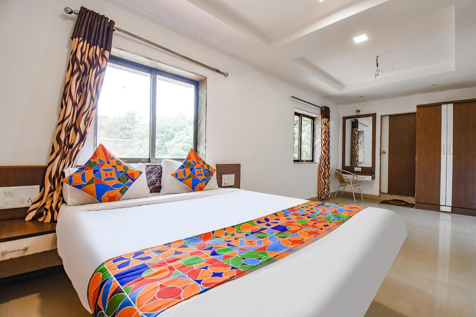 Fabhotel Bright Holidays Mahābaleshwar Eksteriør bilde